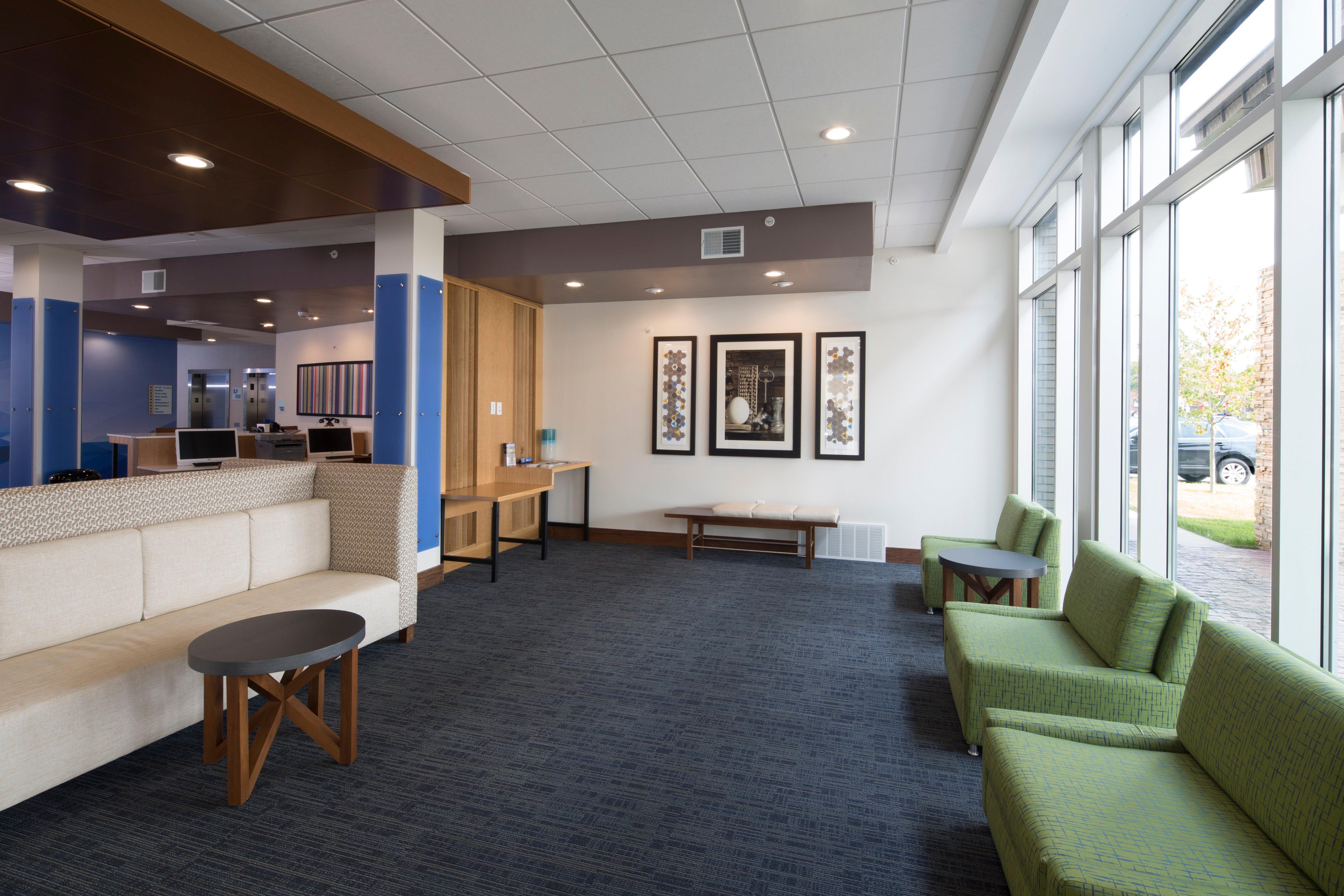 Holiday Inn Express & Suites Alpena - Downtown By Ihg Εξωτερικό φωτογραφία