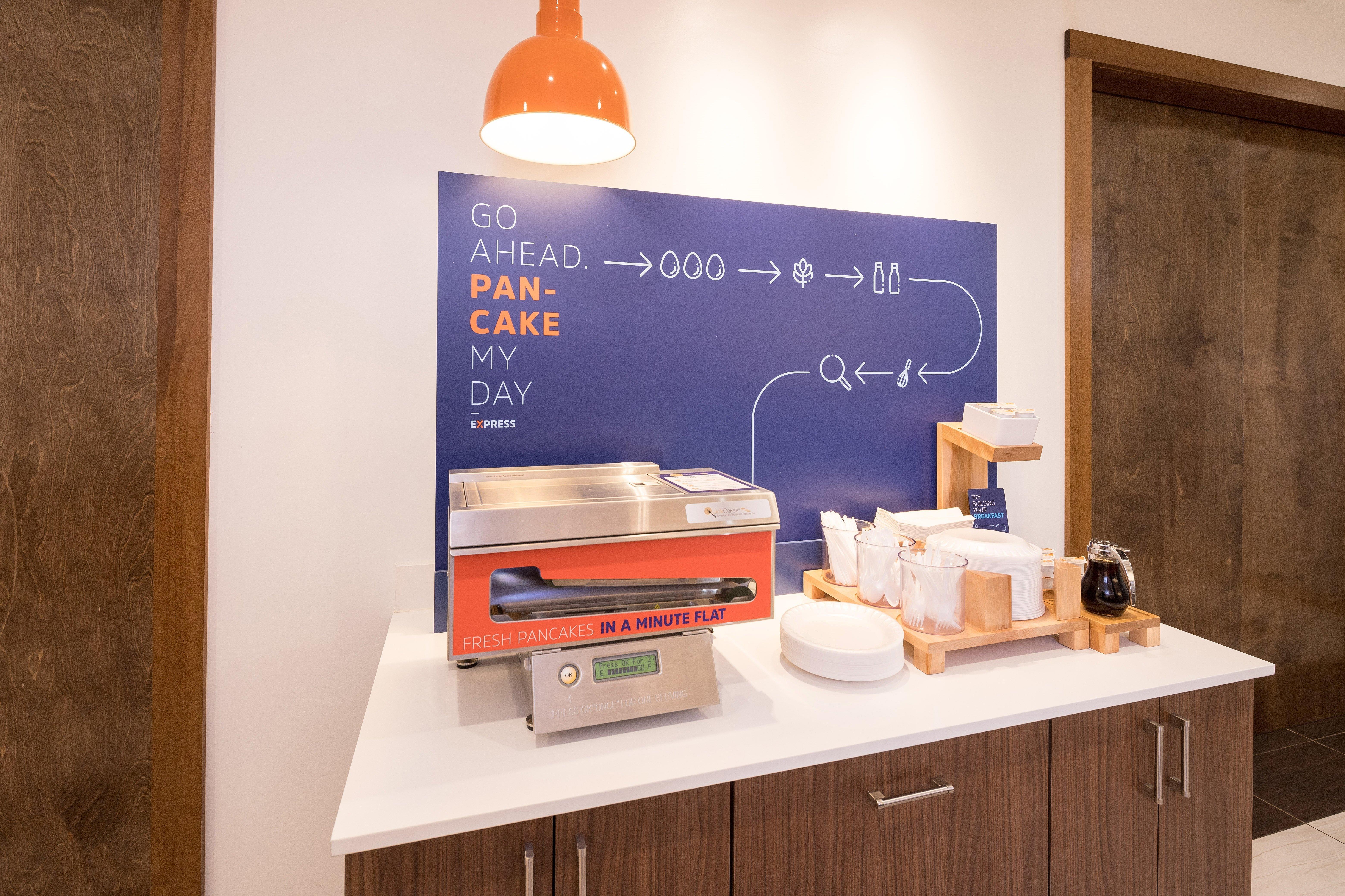 Holiday Inn Express & Suites Alpena - Downtown By Ihg Εξωτερικό φωτογραφία