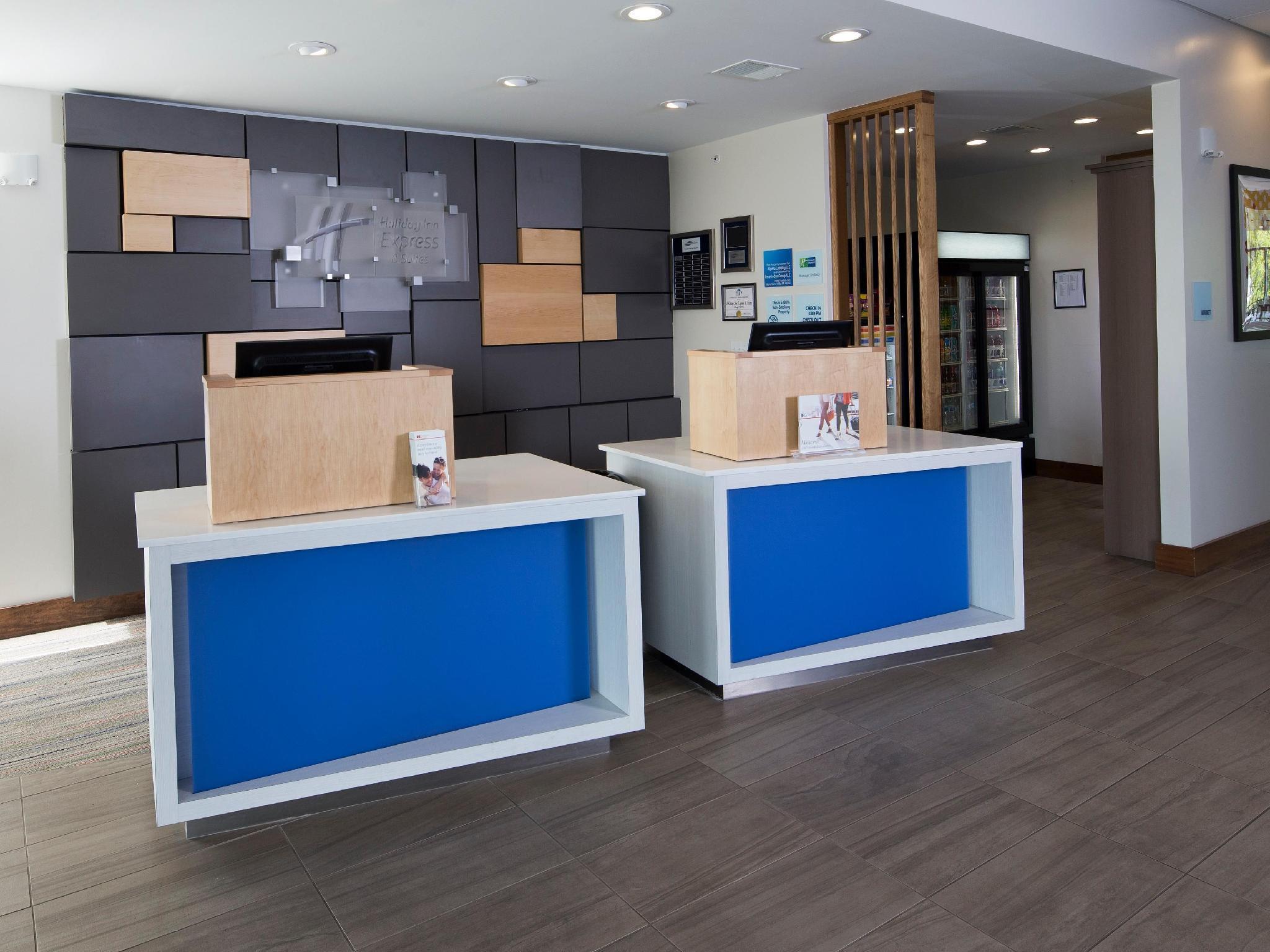 Holiday Inn Express & Suites Alpena - Downtown By Ihg Εξωτερικό φωτογραφία