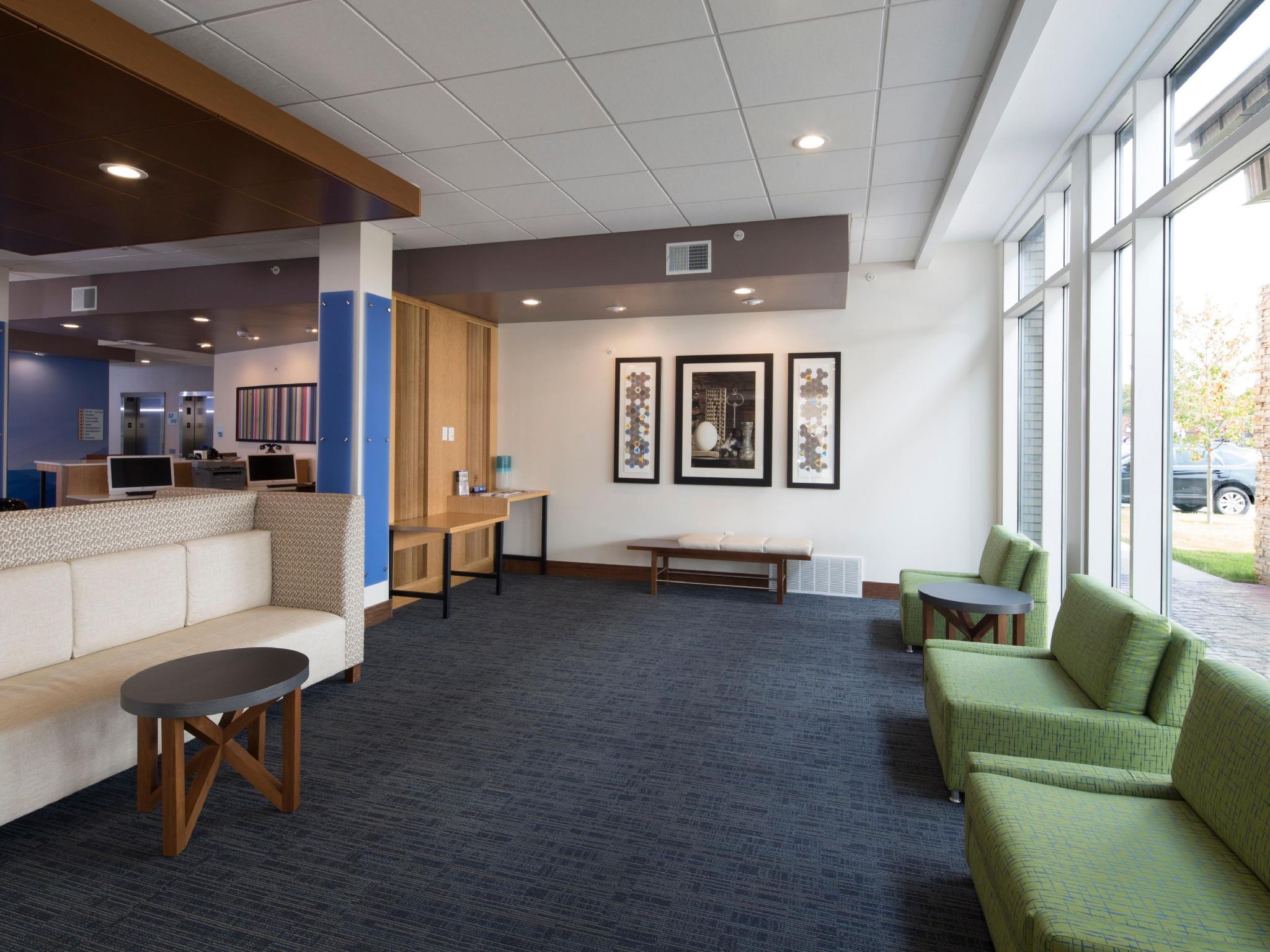 Holiday Inn Express & Suites Alpena - Downtown By Ihg Εξωτερικό φωτογραφία